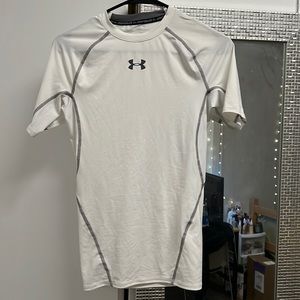 under armour workout tee white and gray